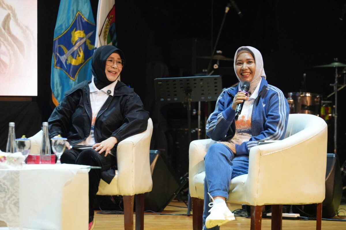 b4e279c77a23207c8f6c2d5c8d4faf4c