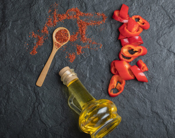 Tren Harga Komoditas di Mojokerto: Cabai Merah Naik, Minyak dan Ayam Kampung Turun