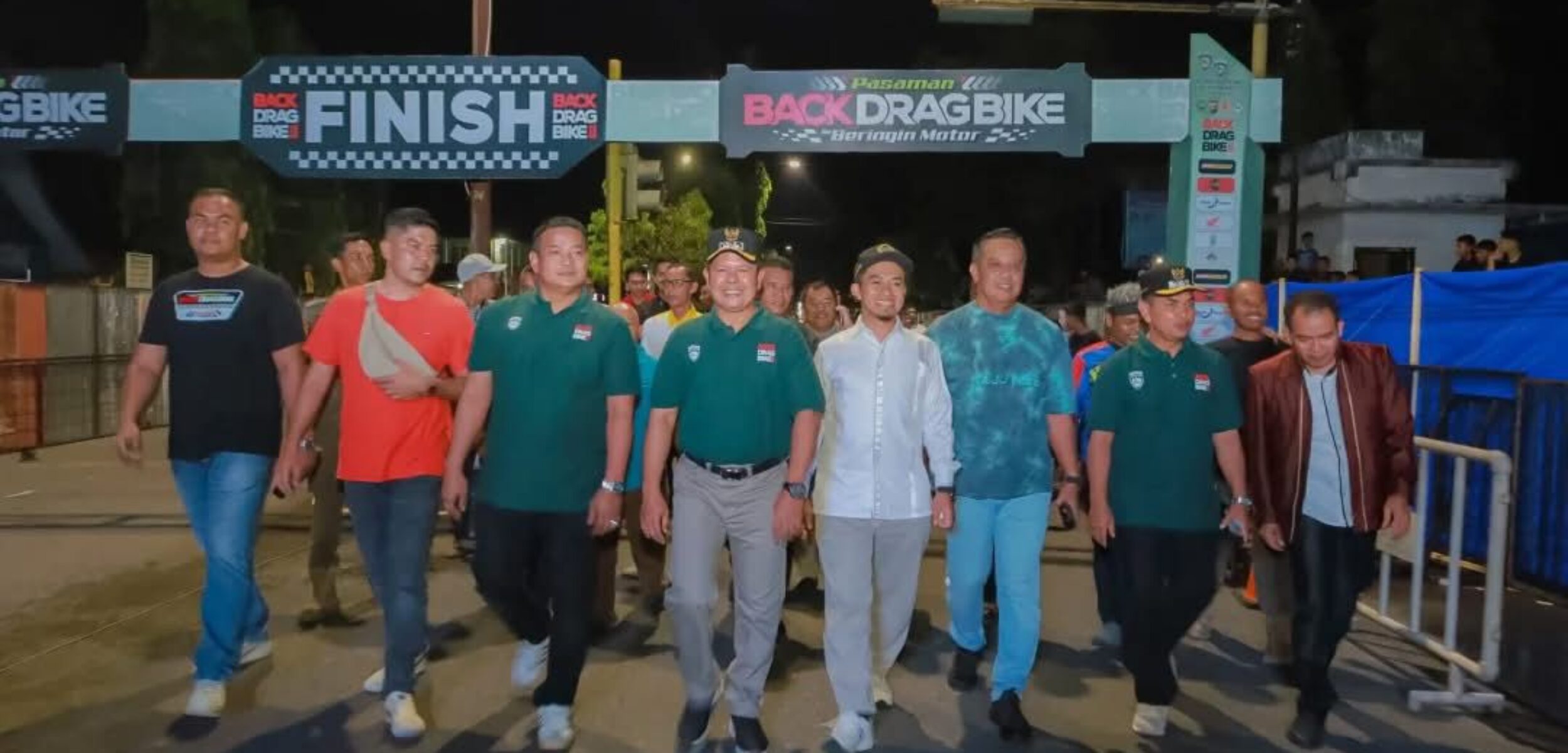 Disaksikan Ribuan Warga, Bupati Pasaman Resmikan Back Dragbike 2025