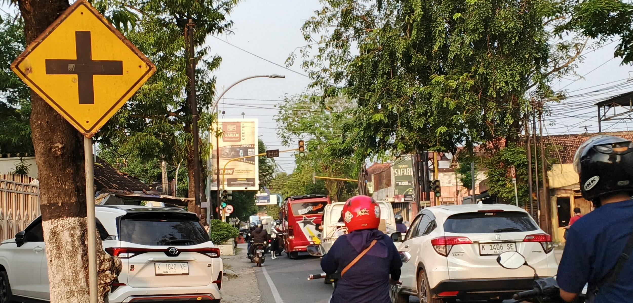Aspal Jalan Provinsi di Blora Sudah Lewati Batas Pemakaian, Pemprov Kucurkan Rp5,3 Miliar untuk Perbaikan