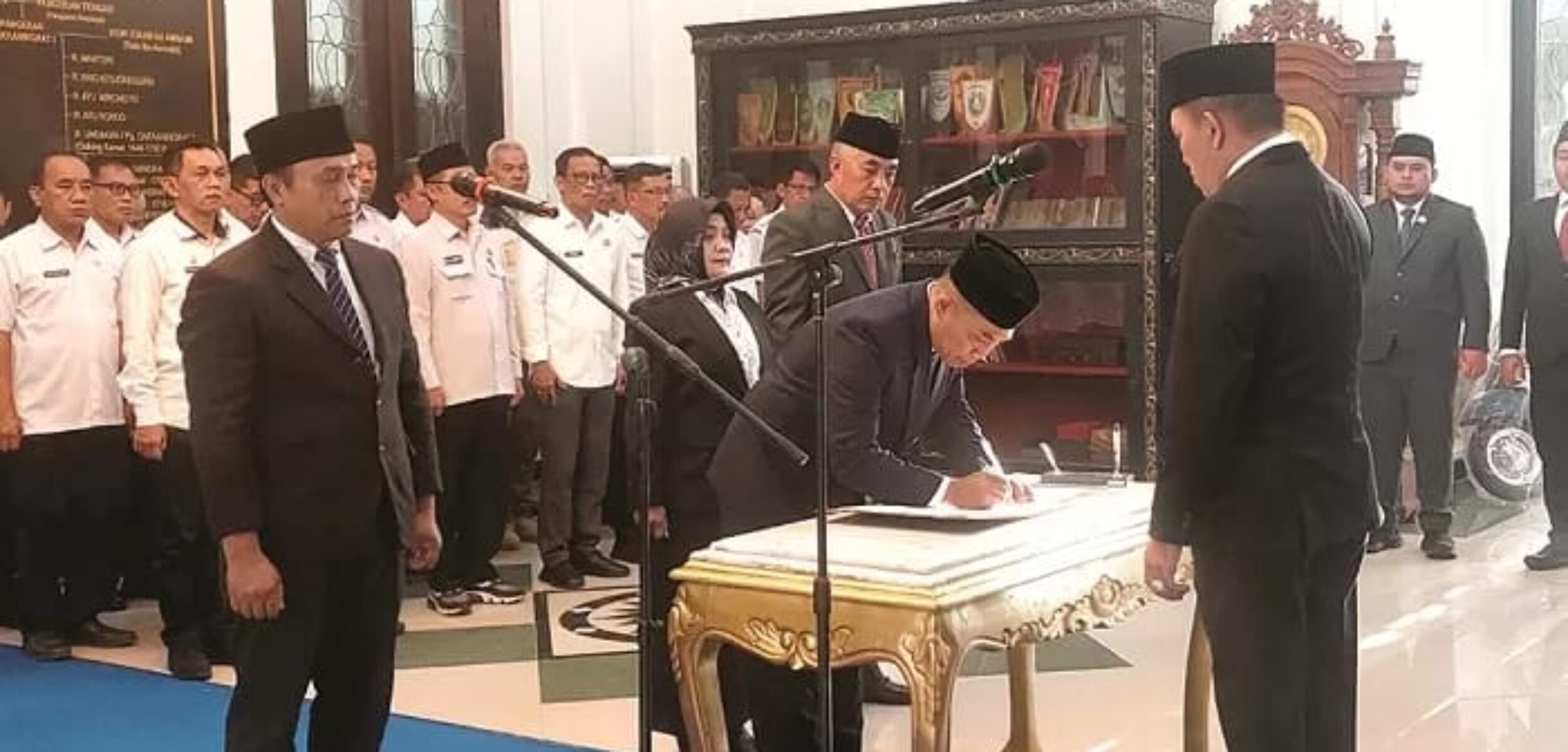 Bupati Sampang Lantik Direksi Baru PT GSM, Tamsul dan Abdul Mukhlis Siap Dorong Transformasi Ekonomi Daerah