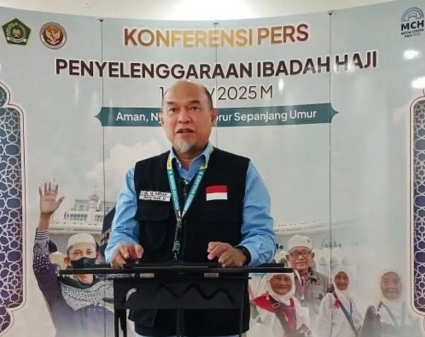 Waspada COVID-19, Kemenag Minta Jemaah dengan Gejala Flu Ketat Terapkan Prokes