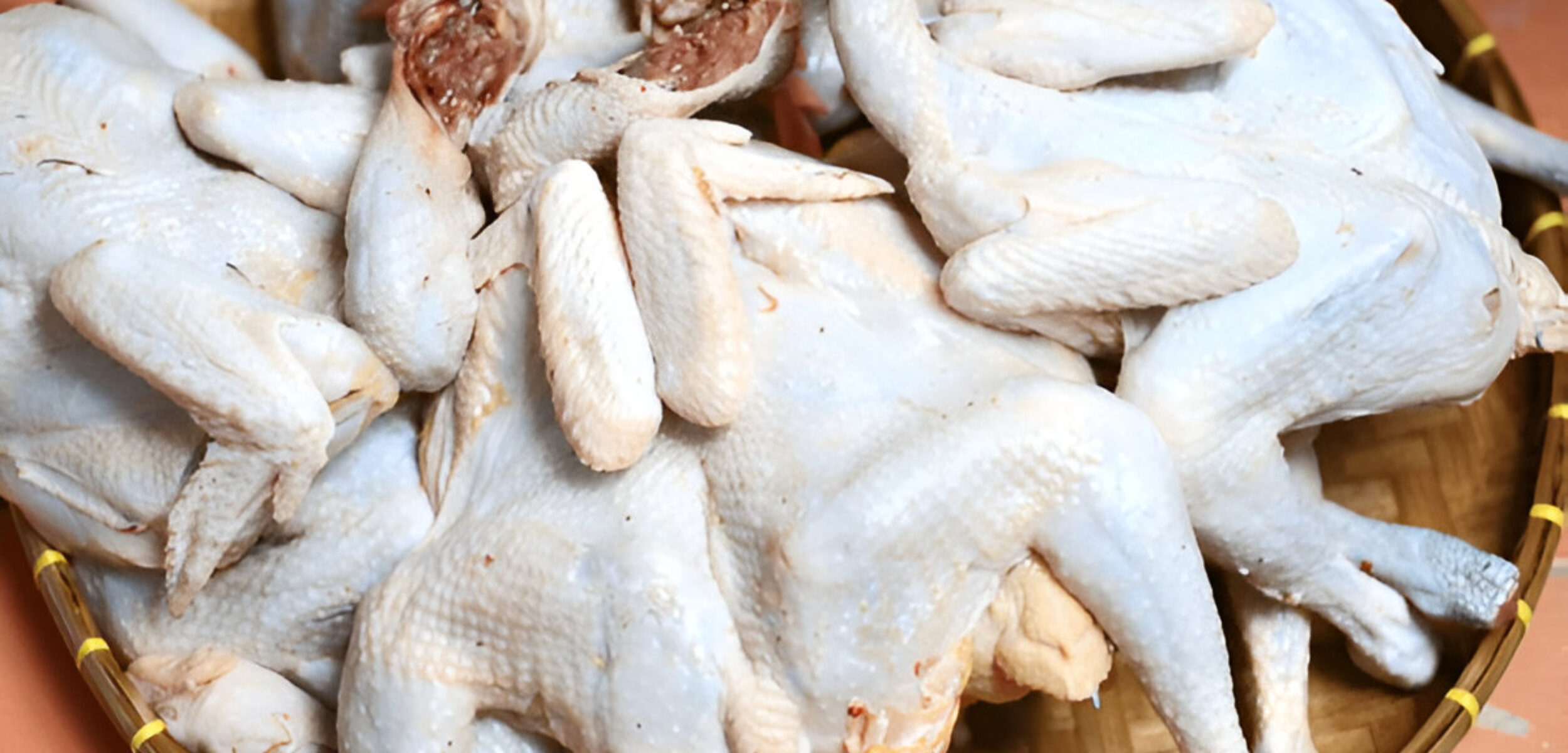 Ilustrasi daging ayam kampung. (Shutterstock)