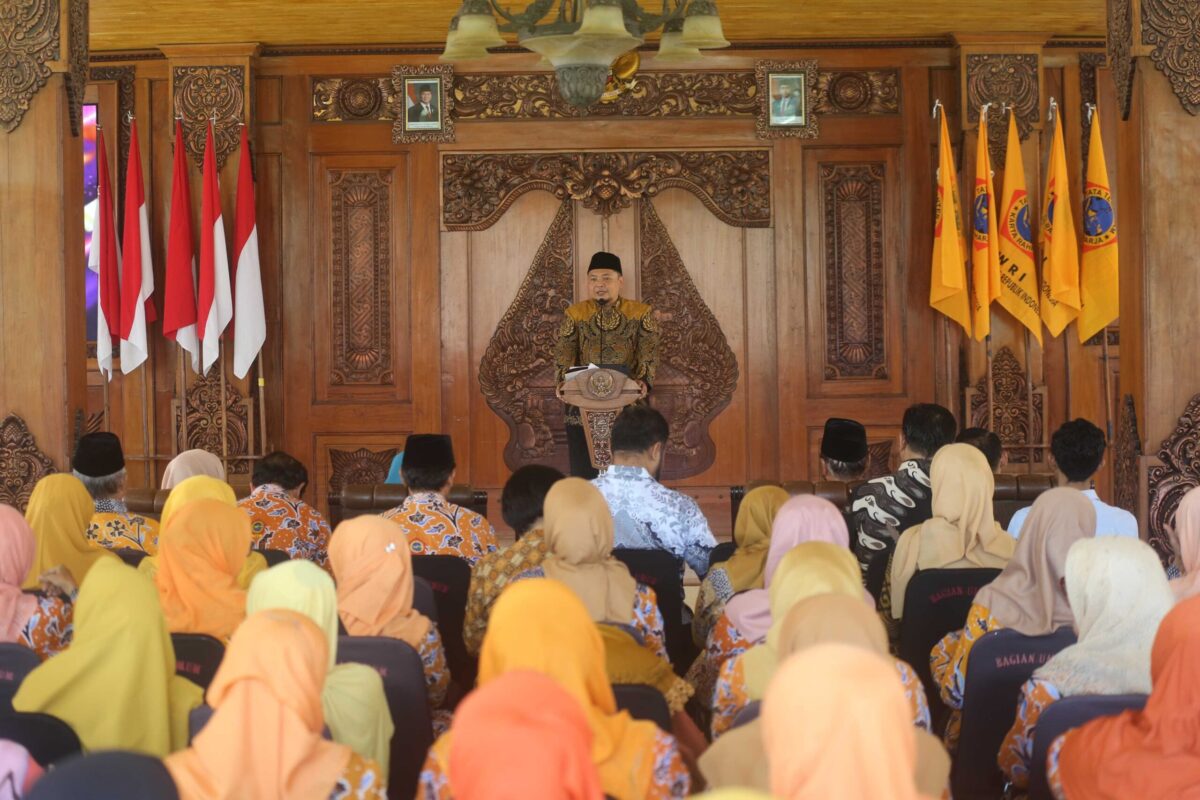 Wakil Wali Kota Mojokerto Rachman Sidharta Arisandi menghadiri resepsi Hari Ulang Tahun ke-63 PWRI