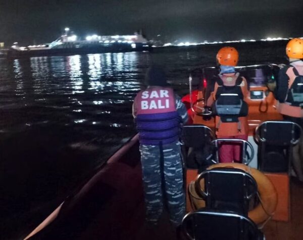 Update Terbaru Korban Tenggelam KMP Tunu Pratama Jaya: 30 Selamat, 6 Meninggal, 29 Dalam Pencarian