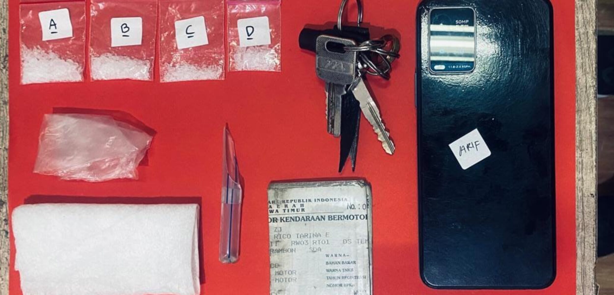 Polres Mojokerto Tangkap 2 Pelaku Penyalahgunaan Sabu di Ngoro