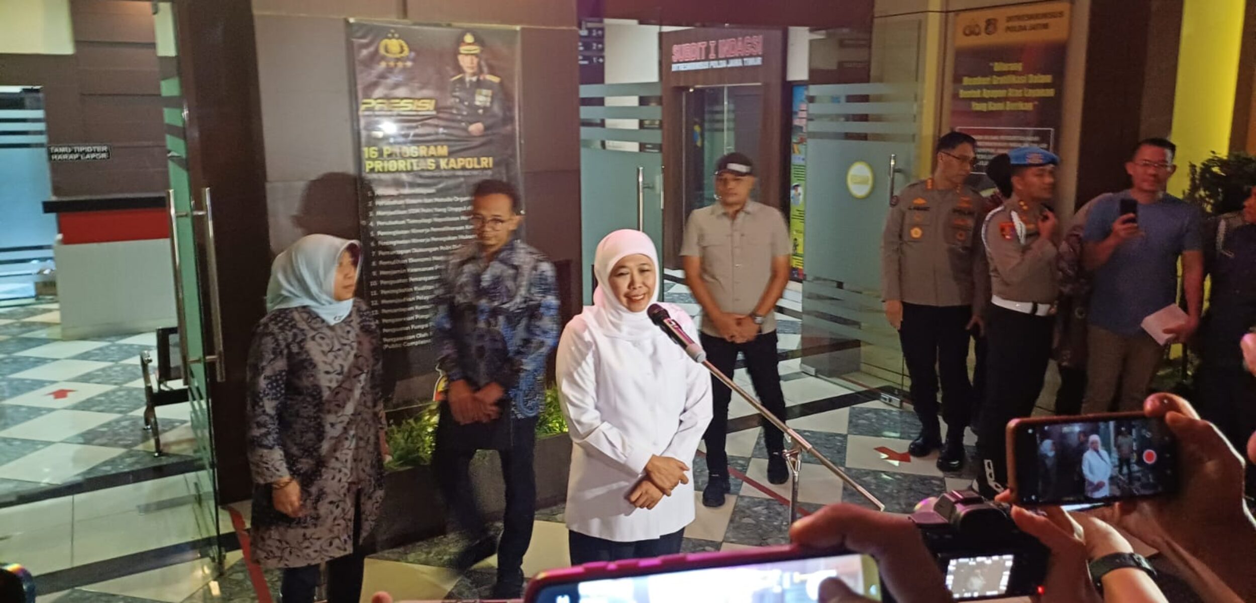 Gubernur Khofifah Diperiksa KPK 8,5 Jam: Ungkap Struktur OPD dan Prosedur Dana Hibah Jatim