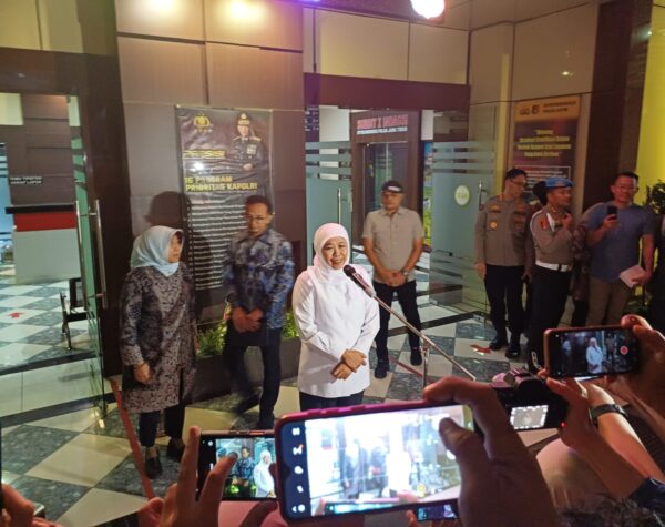 Gubernur Khofifah Diperiksa KPK 8,5 Jam: Ungkap Struktur OPD dan Prosedur Dana Hibah Jatim