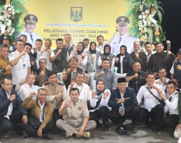 Camat se-Kabupaten Sukabumi Ikuti Coaching And Mentoring Skills Oleh Bupati