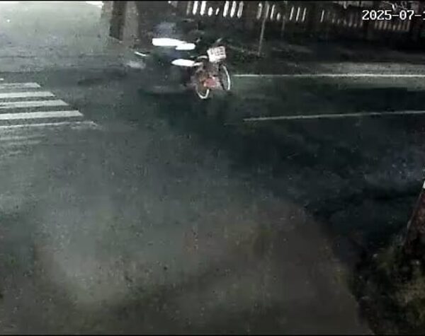 Kecelakaan Maut di Gedeg, Lansia Tewas Ditabrak Motor Saat Hendak Belanja Sayur