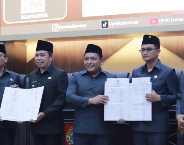 Bupati Jember dan DPRD Sepakati  Perubahan KUA PPAS, kini Fokus Perbaikan Infrastruktur dan Kemiskinan Ekstrem