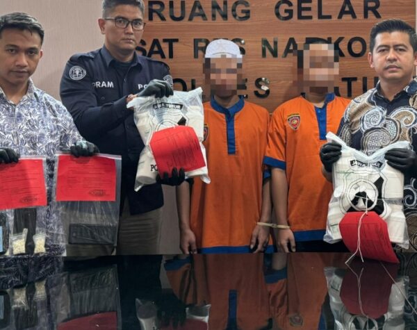 Polres Batu Berhasil Tangkap Dua Pengedar Pil Doble L, Rumah Kos Jadi Tempat Transaksi