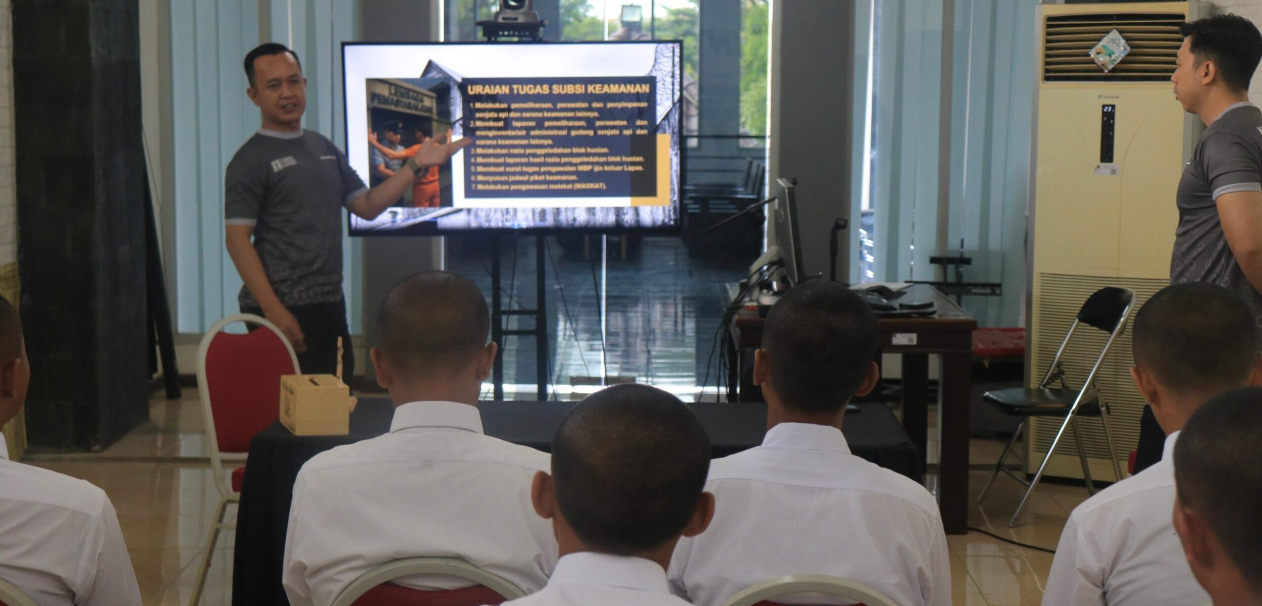 Pembekalan Keamanan: Fondasi CPNS Lapas Pemuda Madiun untuk Jaga Ketertiban