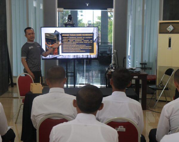 Pembekalan Keamanan: Fondasi CPNS Lapas Pemuda Madiun untuk Jaga Ketertiban