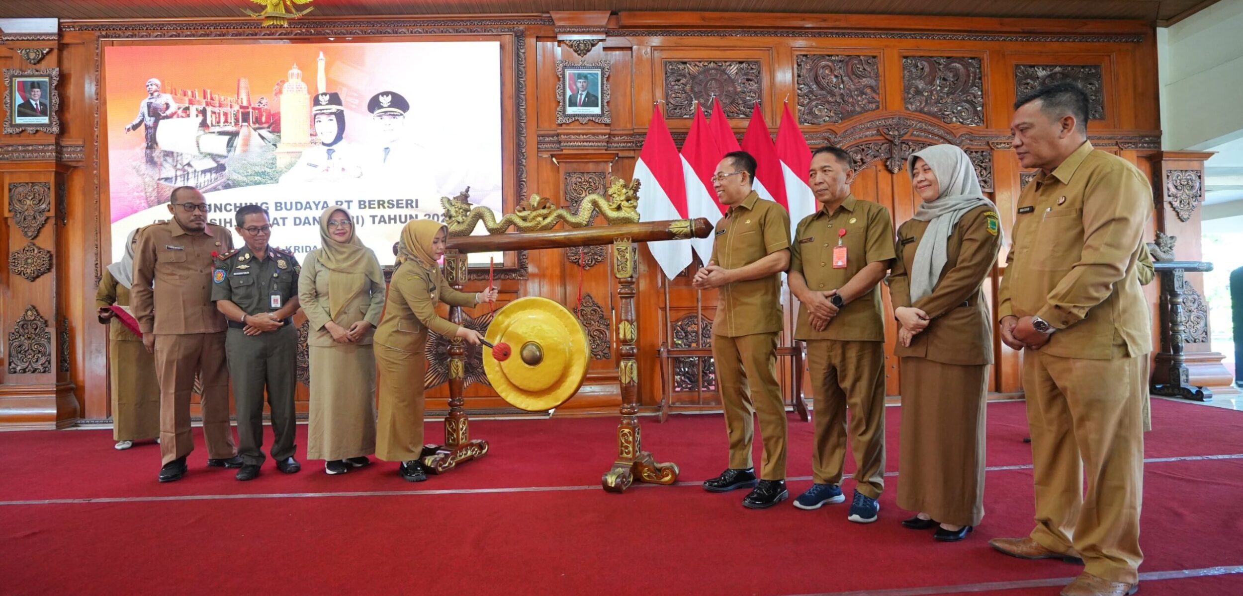 Kota Mojokerto Luncurkan Program Budaya RT Berseri 2025, Ning Ita: Wujudkan Lingkungan Bersih dan Sehat
