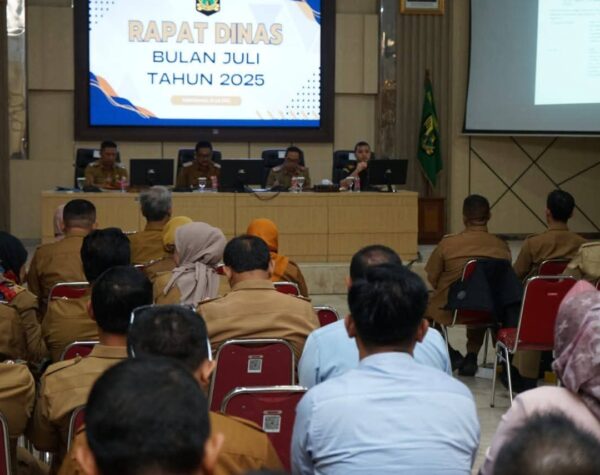 Bupati Sukabumi Rapat Bersama Pimpinan Dinas, Evaluasi Kinerja dan Arah Strategis Pembangunan Daerah