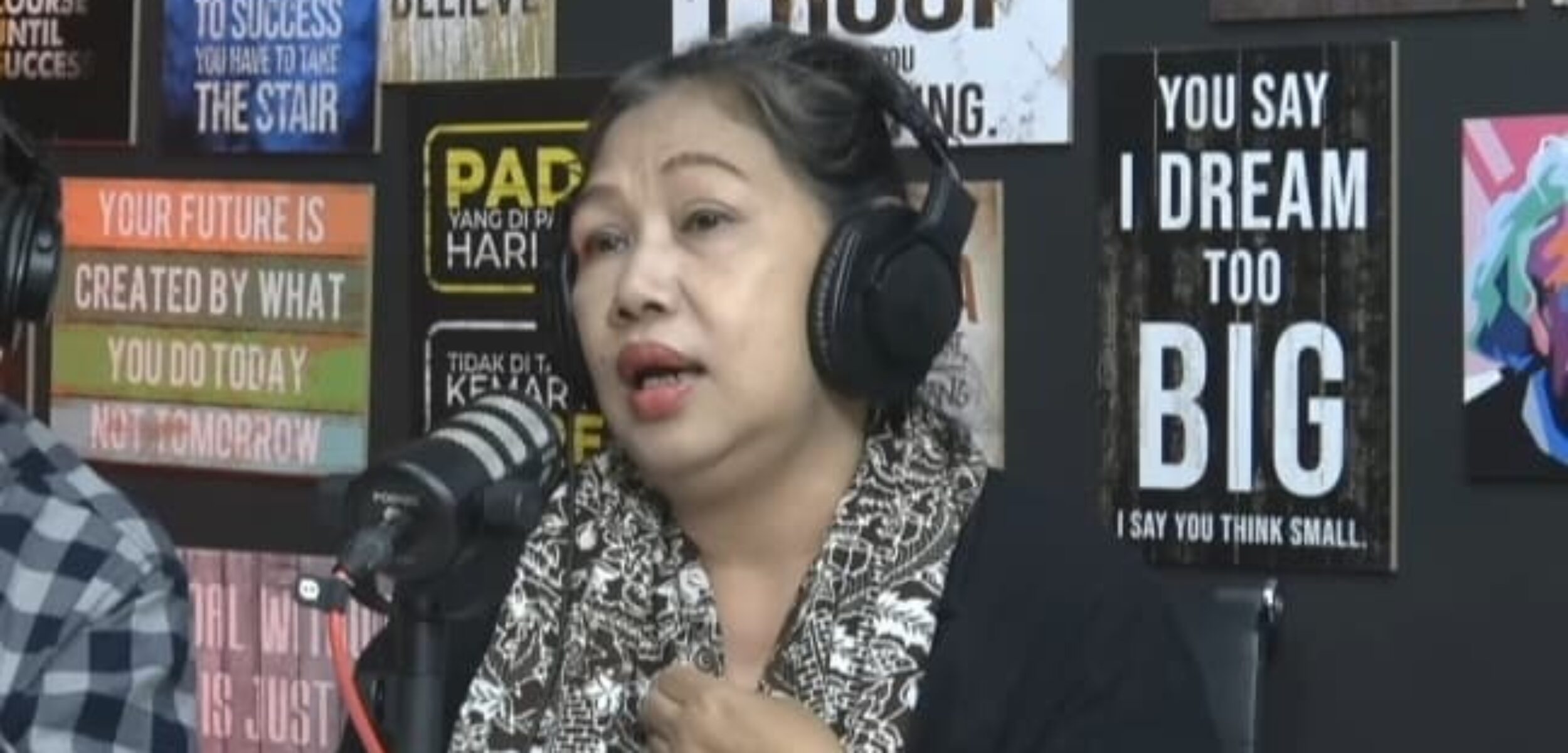 Istri Tersangka Kasus Korupsi TBM Kota Mojokerto Ungkap Suaminya Dicatut dalam Akta Notaris Kontraktor