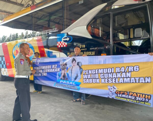 Operasi Patuh Semeru 2025, Satlantas Probolinggo Kota Gencarkan Sosialisasi Keselamatan Berkendara