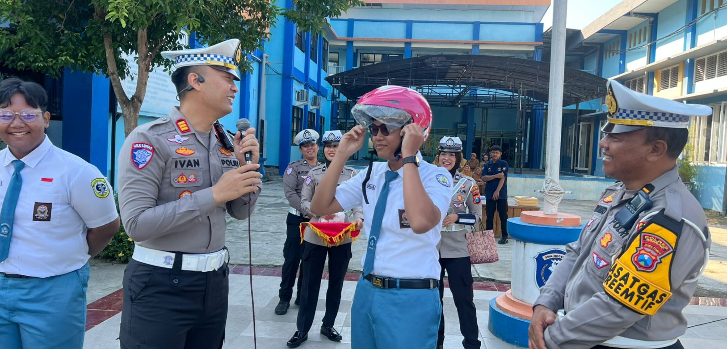 Polisi Blusukan ke Sekolah, Edukasi Tertib Lalin untuk Pelajar di Nganjuk