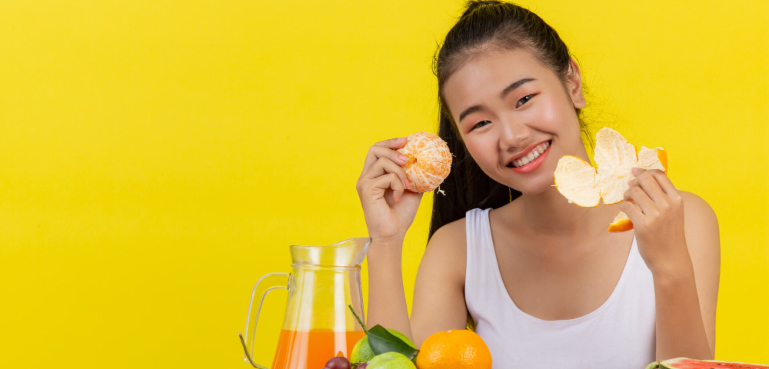 Ilustrasi orang menerapkan gaya hidup sehat.