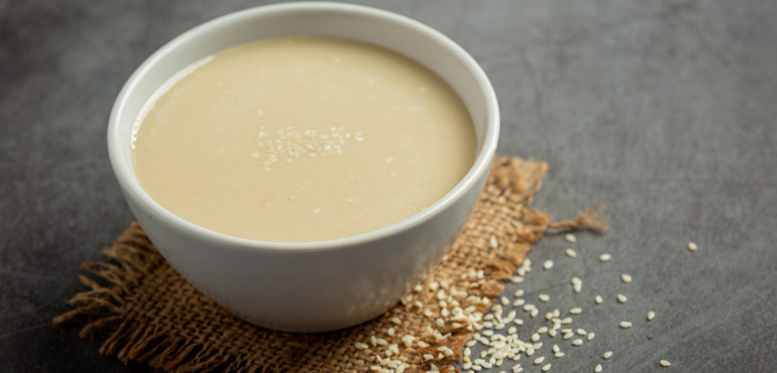 Ilustrasi minuman bajigur.