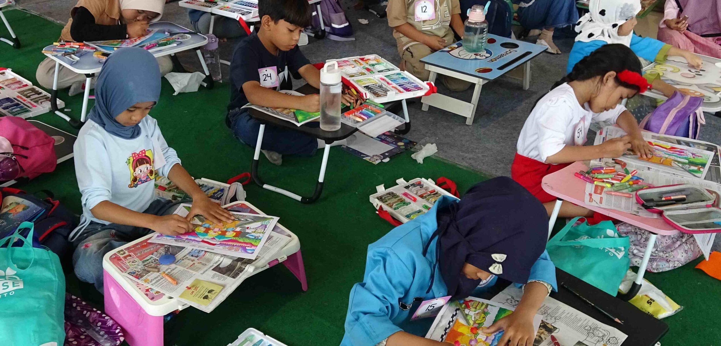 Hotel Ayola Sunrise Mojokerto Ajak Anak Ekspresikan Kemerdekaan Lewat Lomba Mewarnai