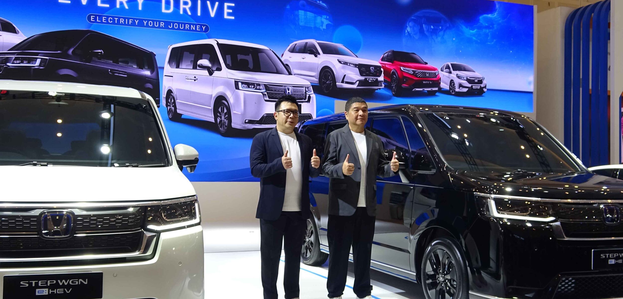 Honda Pamerkan Mobil Elektrifikasi CR-V Hybrid hingga STEP WGN e:HEV di GIIAS Surabaya 2025