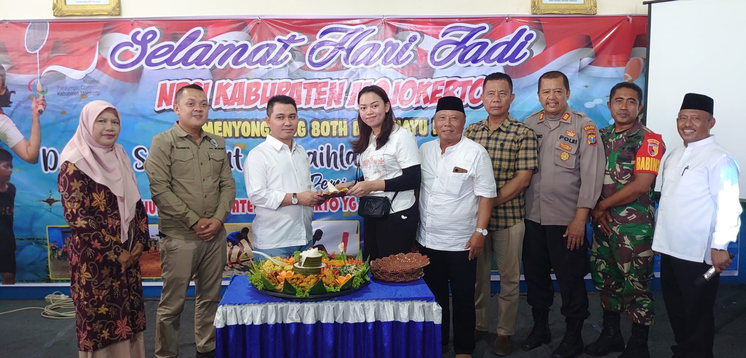 Bupati Mojokerto Muhammad Al Barra saat menghadiri peringatan hari jadi National Paralympic Committee Indonesia (NPCI) Kabupaten Mojokerto yang ke-13