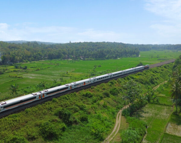 Mengapa Kereta Api Tidak Punya Sabuk Pengaman? Ini Penjelasannya