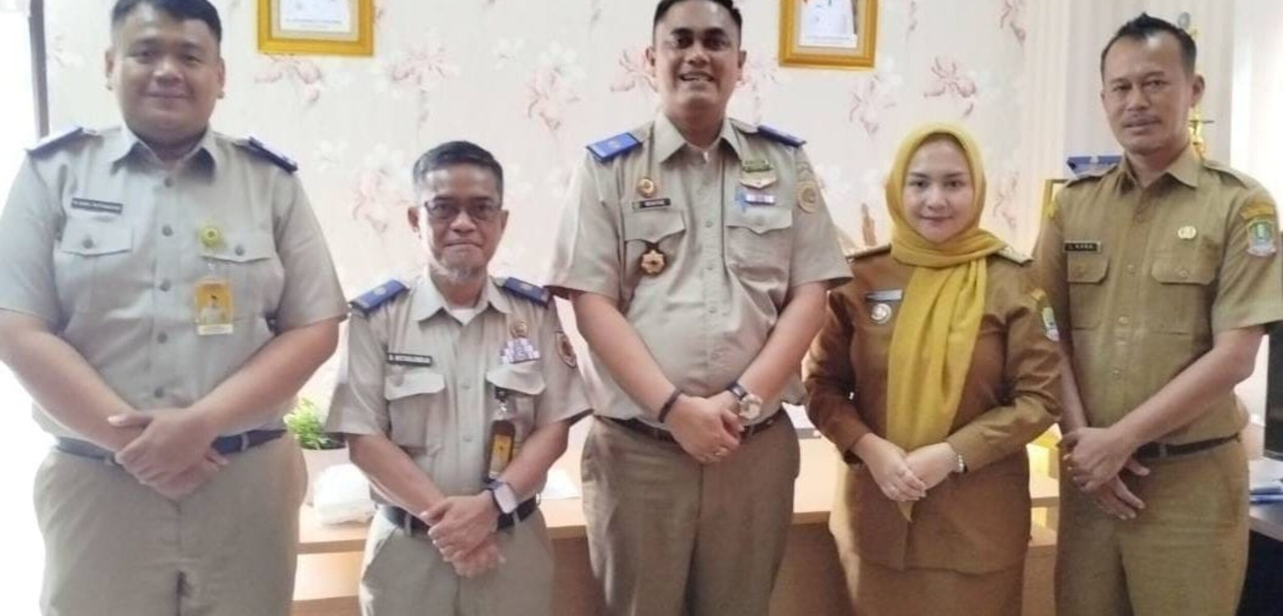 Keren! Kelurahan Aren Jaya Bekasi Timur Berhasil Lampaui Target PTSL