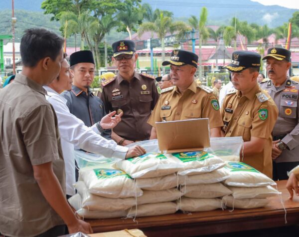 Bupati Welly Suhery Resmi Luncurkan ‘Bareh Equator Pasaman’, Perkuat Swasembada dan Ketahanan Pangan