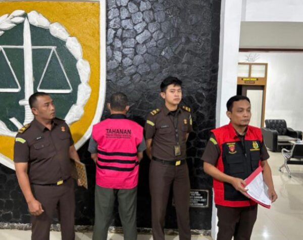 Mantan Wali Nagari Panti Ditahan Kejari Pasaman Terkait Dugaan Korupsi Dana Desa