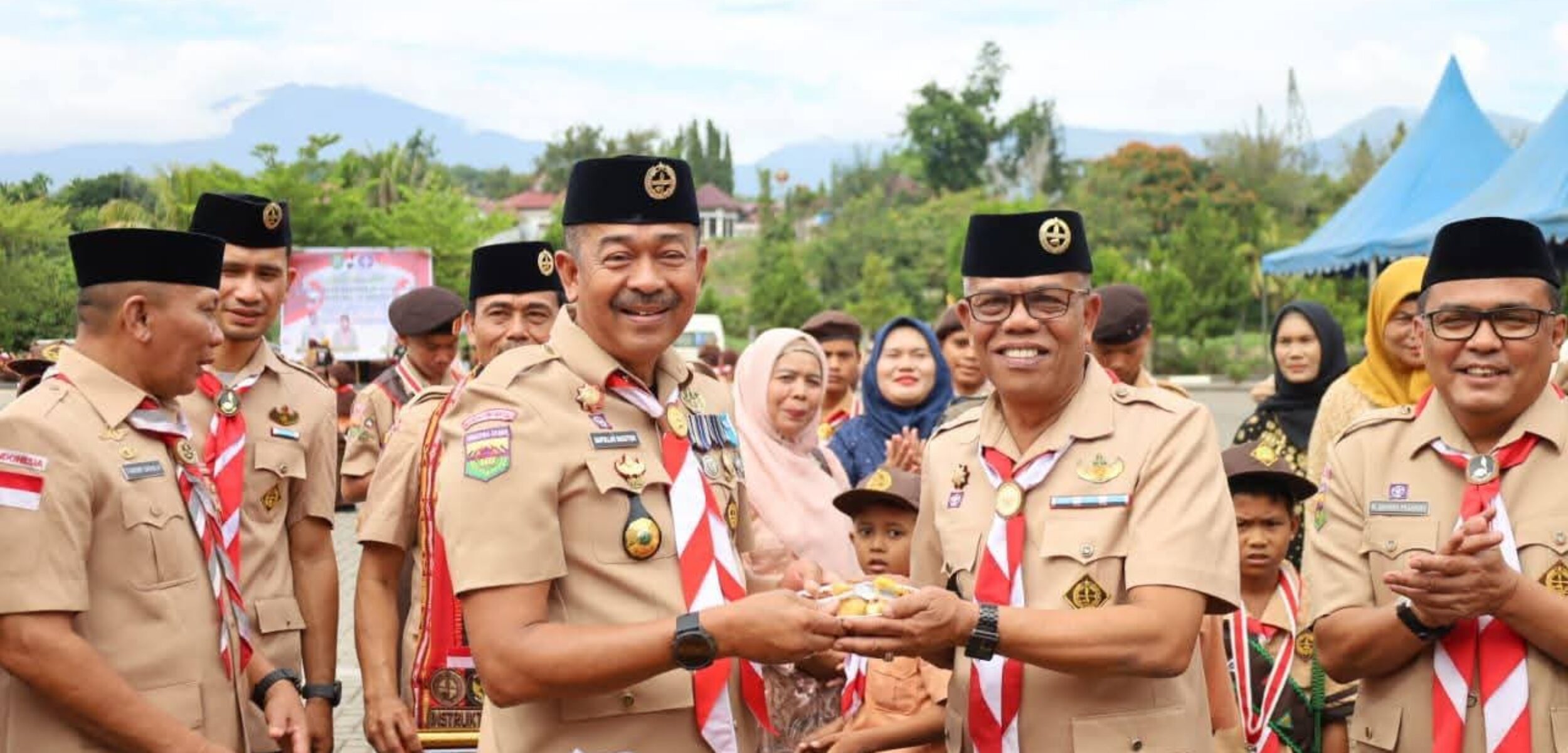 Pimpin Upacara HUT Ke-64 Pramuka, Ini Pesan Bupati Madina
