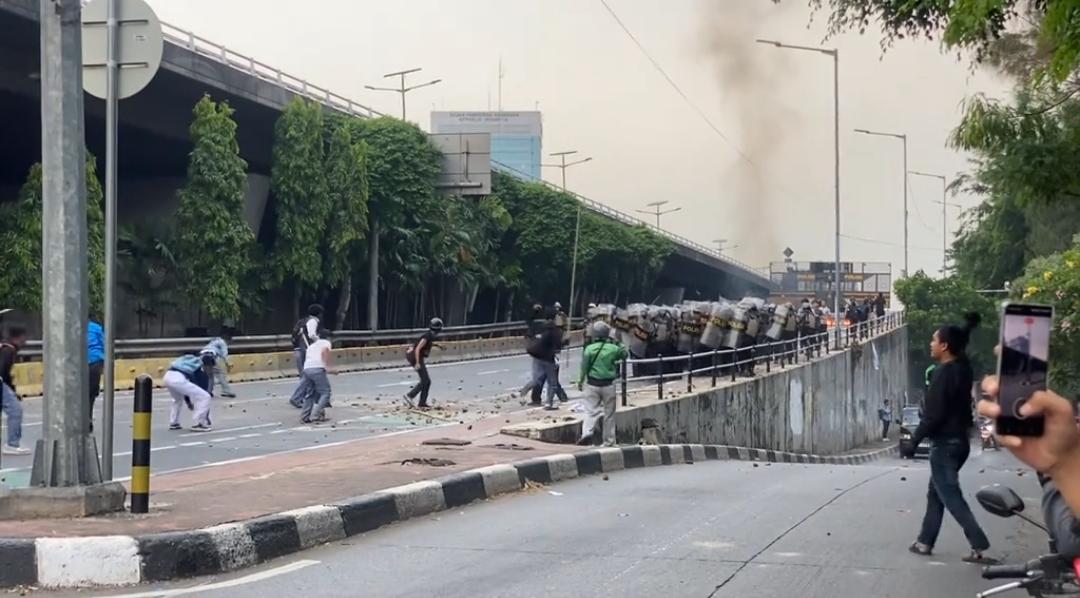 WhatsApp Image 2025 08 26 at 12.53.09 26ba6fd1 1 WhatsApp Image 2025 08 26 at 12.53.09 26ba6fd1