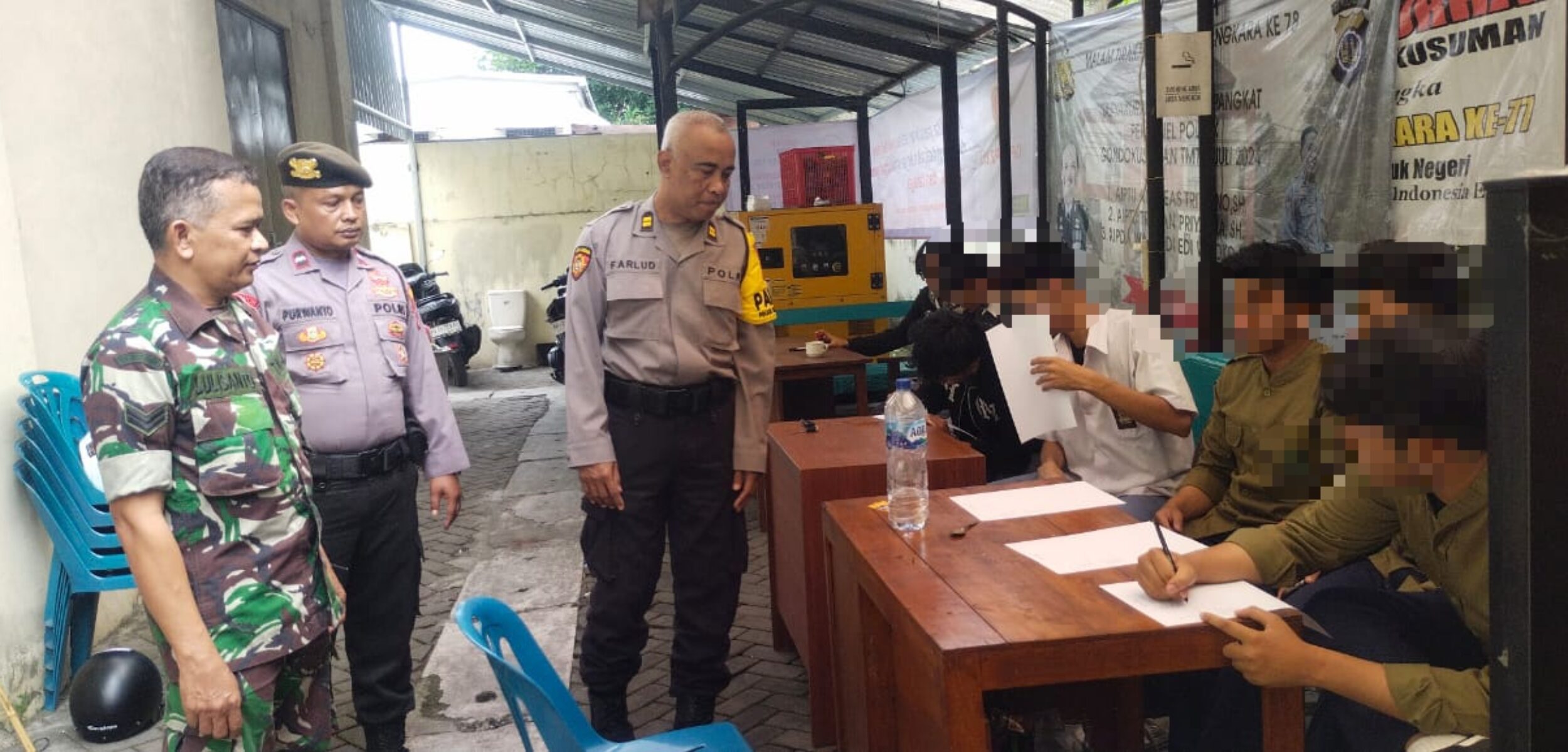 Sejumlah pelajar diamankan Polsek Gondokusuman usai terlibat kejar-kejaran di Kotabaru, Kamis (25/9/2025). (Polresta Yogyakarta for kabarterdepan.com)