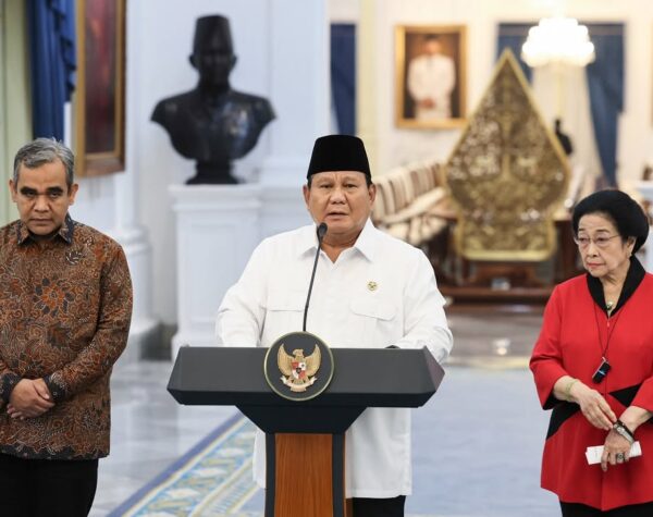 Prabowo: Pembakaran Fasilitas Umum dan Penjarahan adalah Pelanggaran Hukum, Sampaikan Aspirasi Secara Damai