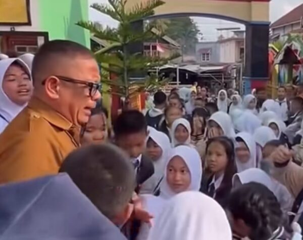 Kepala Sekolah SMPN 1 Prabumulih Diduga Dimutasi Usai Tegur Anak Wali Kota, Ini Faktanya