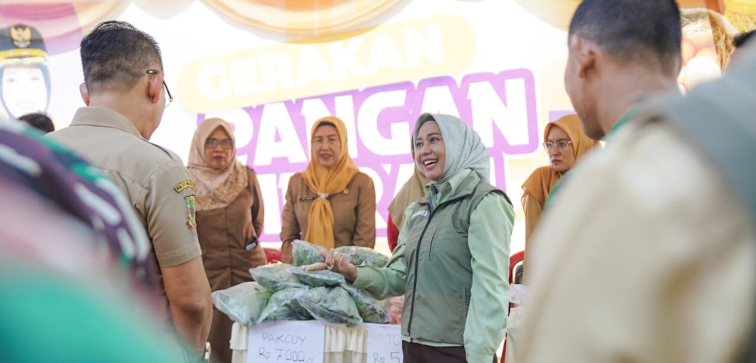 Gencarkan GPM, Ning Ita Pastikan Kota Mojokerto Cukup Stok Pangan