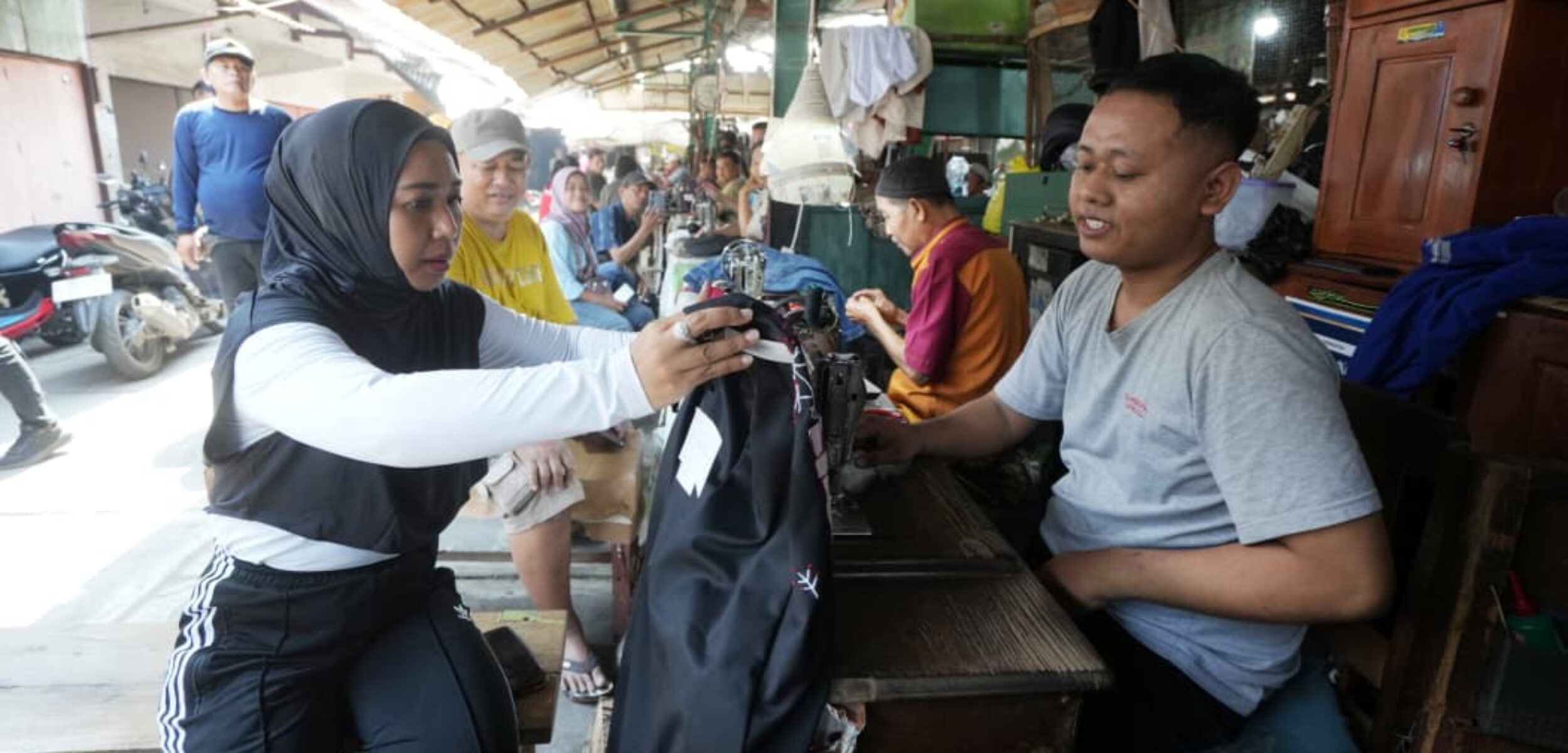 Wali Kota Mojokerto Ika Puspitasari dukung UMKM lewat agenda sambang. (Kominfo Kota Mojokerto)