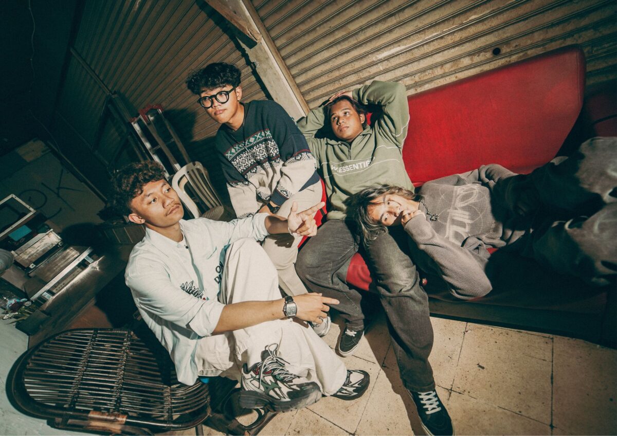 Potret Enitine, band Alt-rock/Emo Malang. (Enitine for Kabar Terdepan)