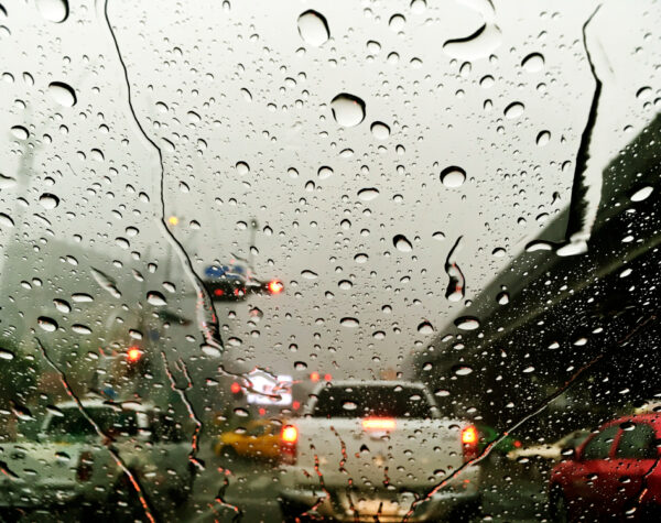 Cuaca Surabaya Besok 13 Februari 2026, BMKG Prakirakan Hujan