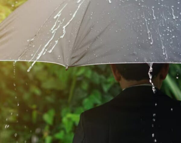 Prakiraan Cuaca Jawa Timur 18 November 2025: Kediri Awas Hujan Petir