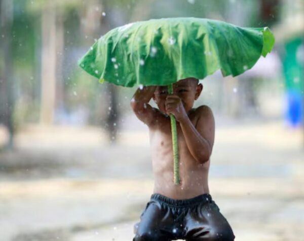 Prakiraan Cuaca Besok di Jawa Timur, BMKG Prediksi Berawan hingga Hujan Ringan