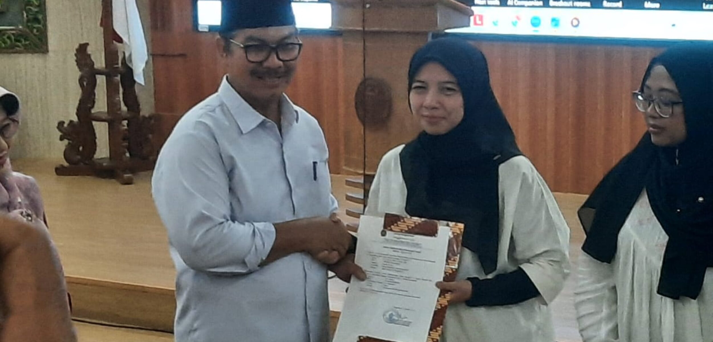 Program Satu Kampung Satu Bidan Pemkot Yogyakarta yang diresmikan Wali Kota Yogyakarta Hasto Wardoyo, Jumat (3/10/2025). (Hadid Husaini/kabarterdepan.com)