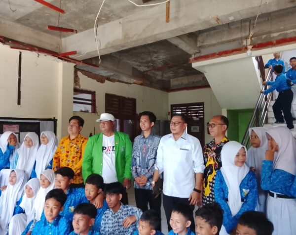 DPRD Kota Bekasi Soroti Kondisi Buruk SMPN 62, Pemkot Diminta Bertindak