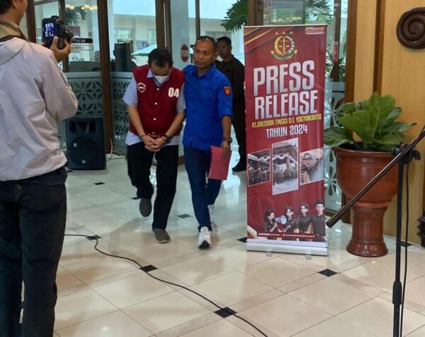 JCW Minta PNS Korupsi di Lingkungan Pemkab Sleman Tak Digaji