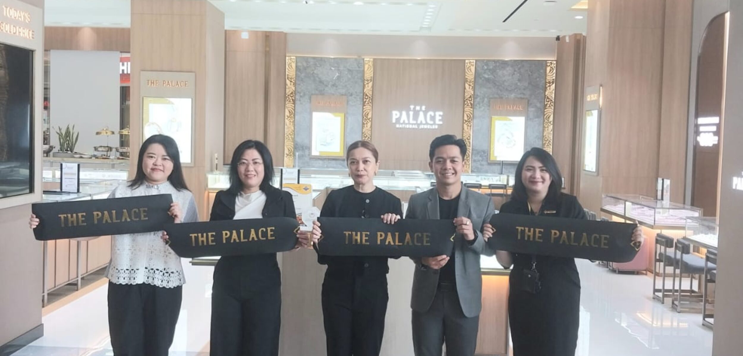 Pembukaan The Palace Jelewer di Sunrise Mall, Kota Mojokerto, Kamis (16/10/2025) (Redaksi / Kabarterdepan.com)