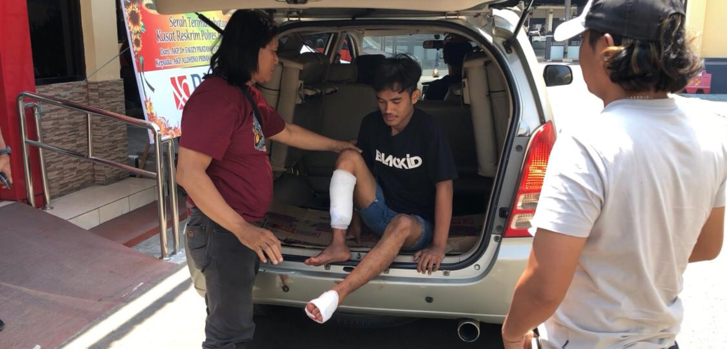 Dor! Jatanras Polres Mojokerto Tangkap Pembobol Toko Handphone, Puluhan Iphone Diamankan