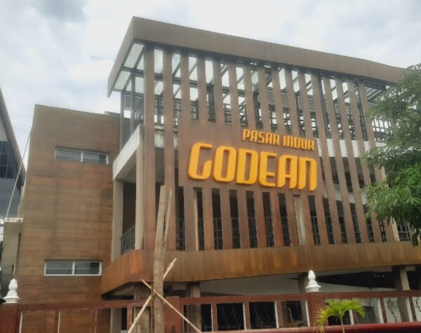 Meski Bocor dan Tergenang, Pedagang Tetap Ingin Segera Pindah ke Pasar Induk Godean Sleman