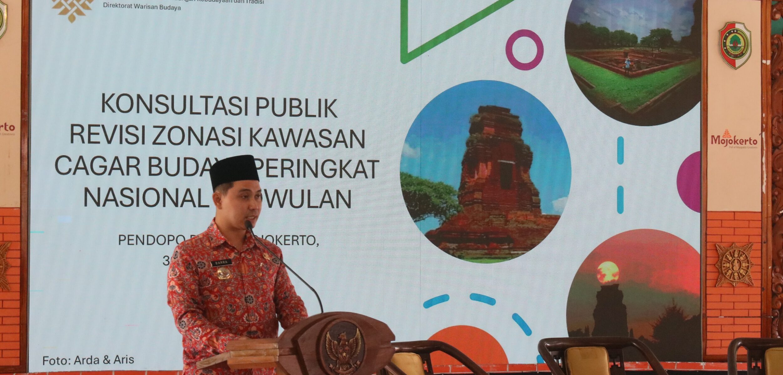Bupati Mojokerto Muhammad Albarra membuka Konsultasi Publik Revisi Sistem Zonasi Kawasan Cagar Budaya Peringkat Nasional Trowulan. (Kominfo Kab Mojokerto)